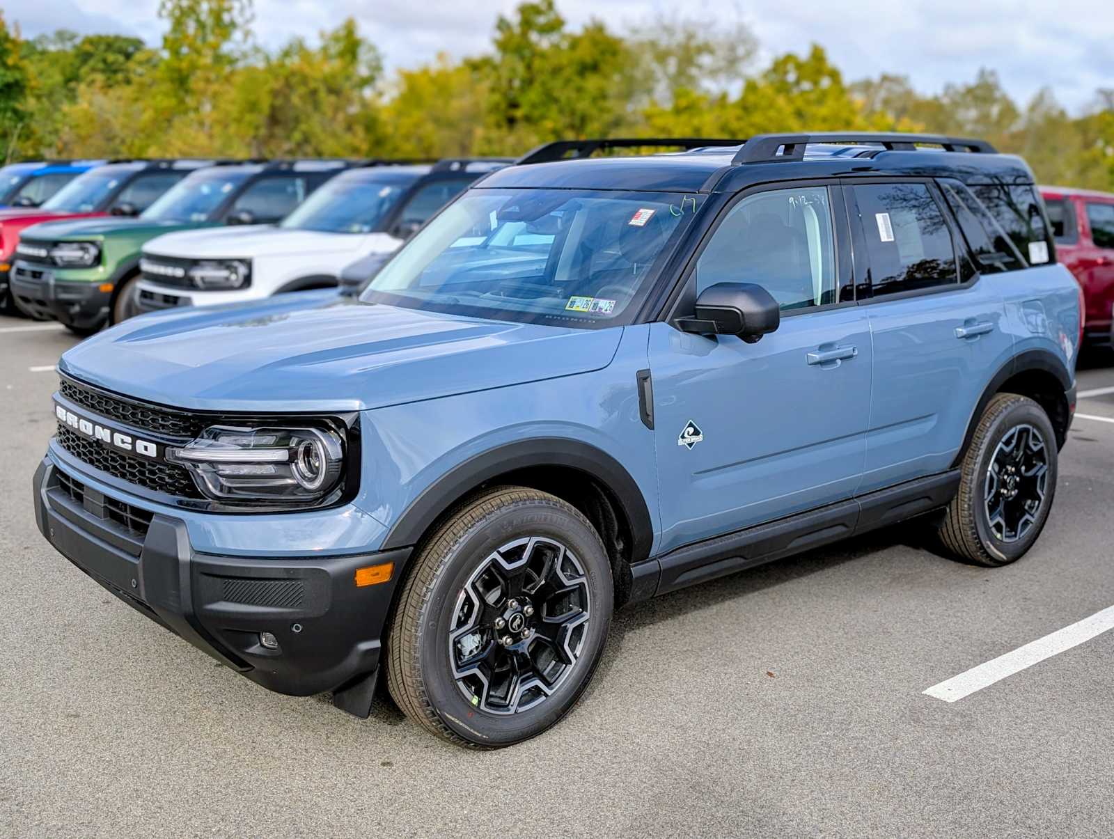 2025 Ford Bronco Sport Outer Banks's photo