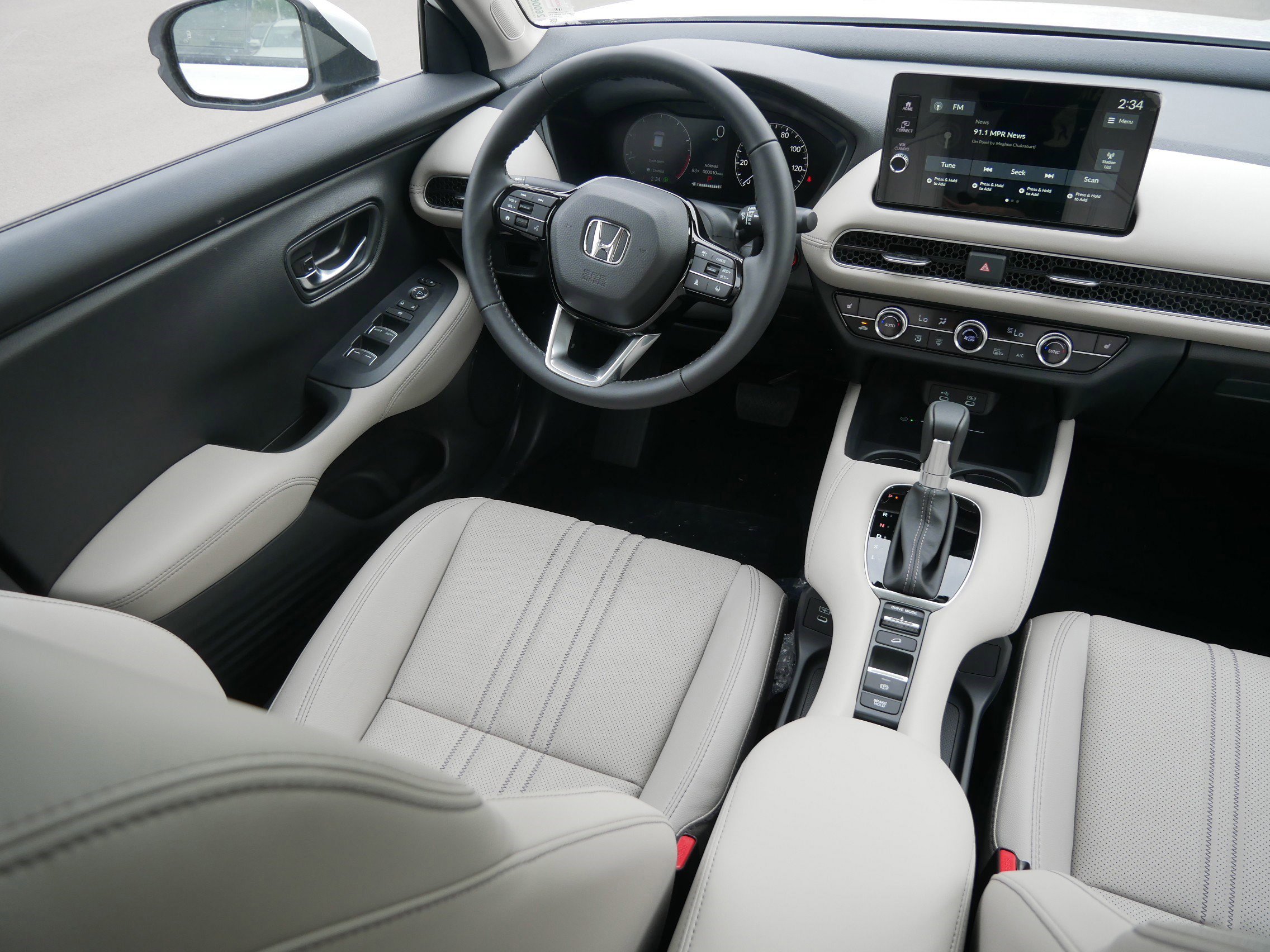 2026 Honda HR-V EX-L photo 9
