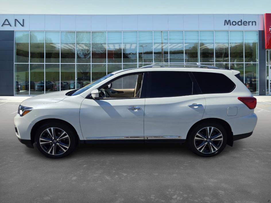 2020 Nissan Pathfinder Platinum photo 8