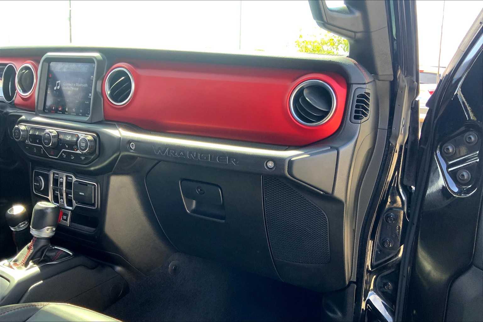 2019 Jeep Wrangler Unlimited Rubicon photo 17