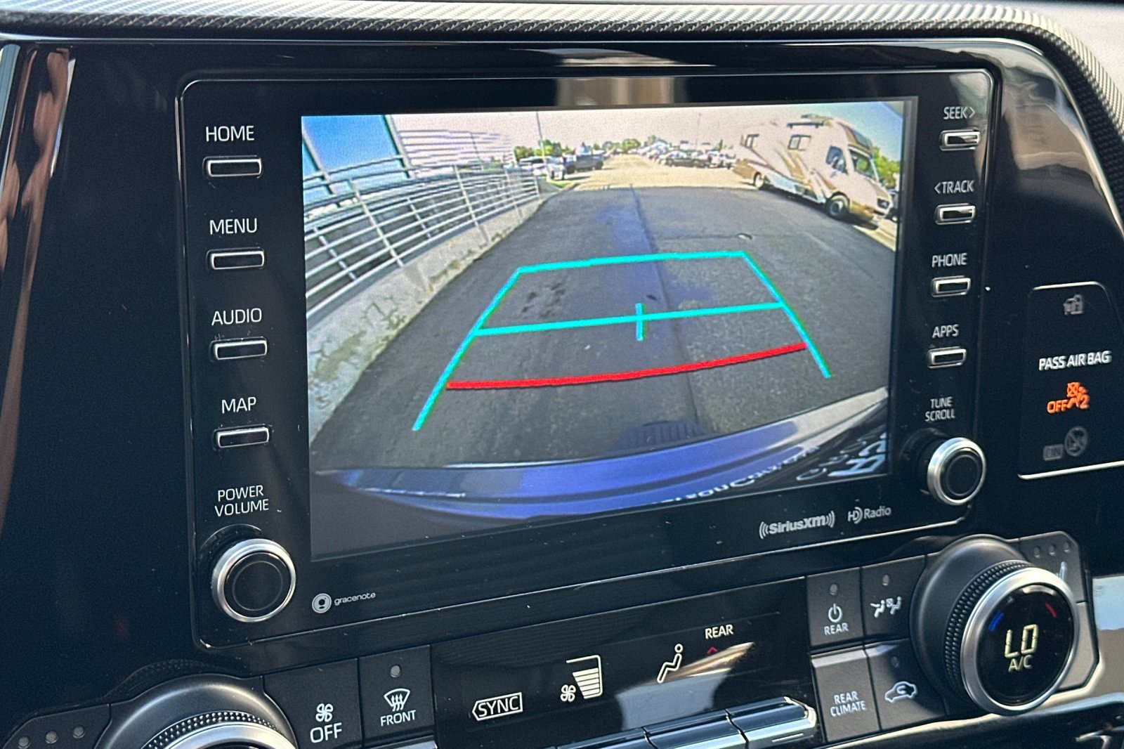 2021 Toyota Highlander XSE photo 19