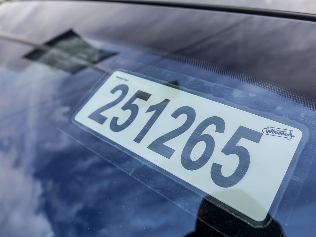 2025 FORD MUSTANG MACH-E - Image 25