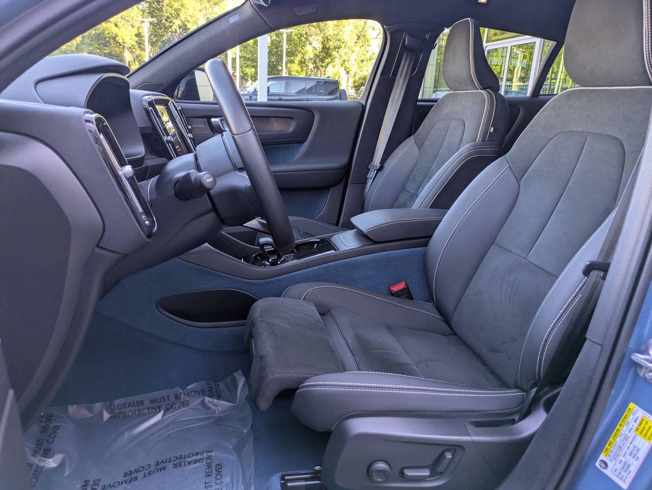 2022 Volvo C40 Recharge Ultimate photo 20