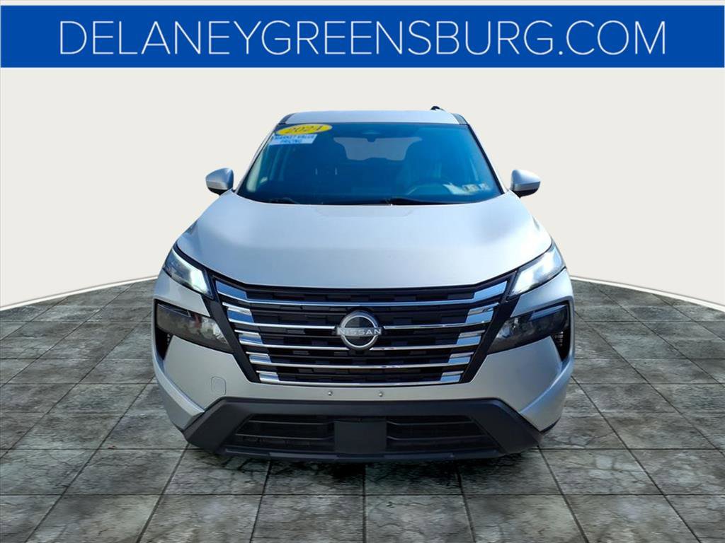 2024 Nissan Rogue SV photo 8