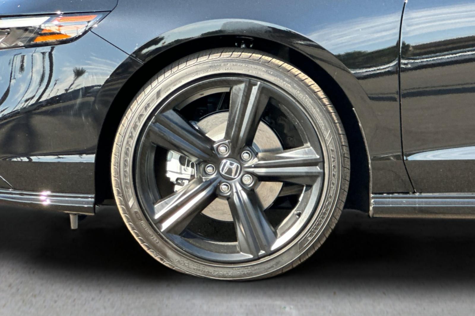 2025 Honda Accord Hybrid Sport-L photo 25