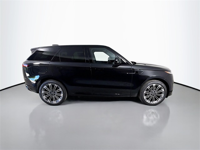 2025 Land Rover Range Rover Sport SE photo 2