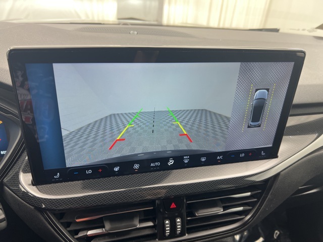 2023 Ford Escape ST-Line Select photo 17
