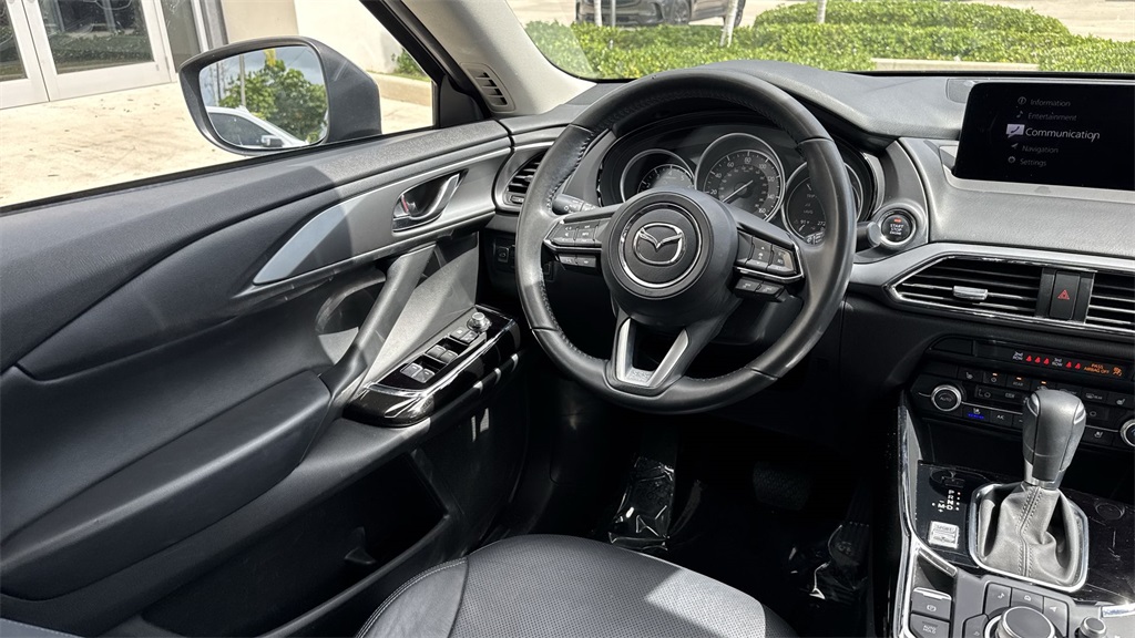 2023 Mazda CX-9 Touring photo 21
