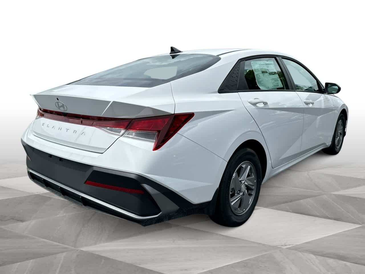 2025 Hyundai Elantra SE photo 7