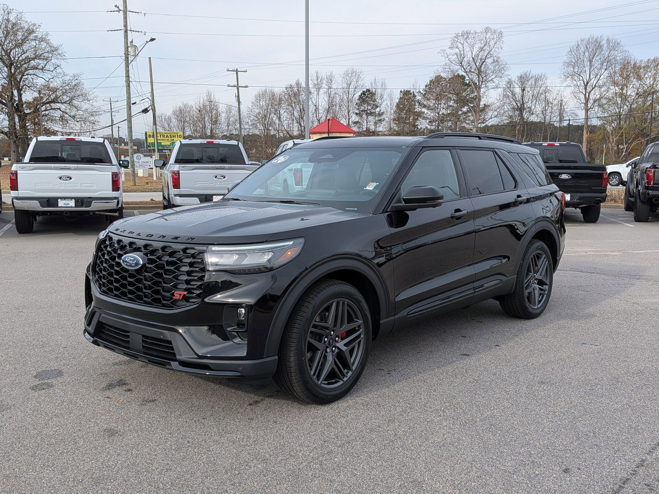 2026 Ford Explorer ST's photo