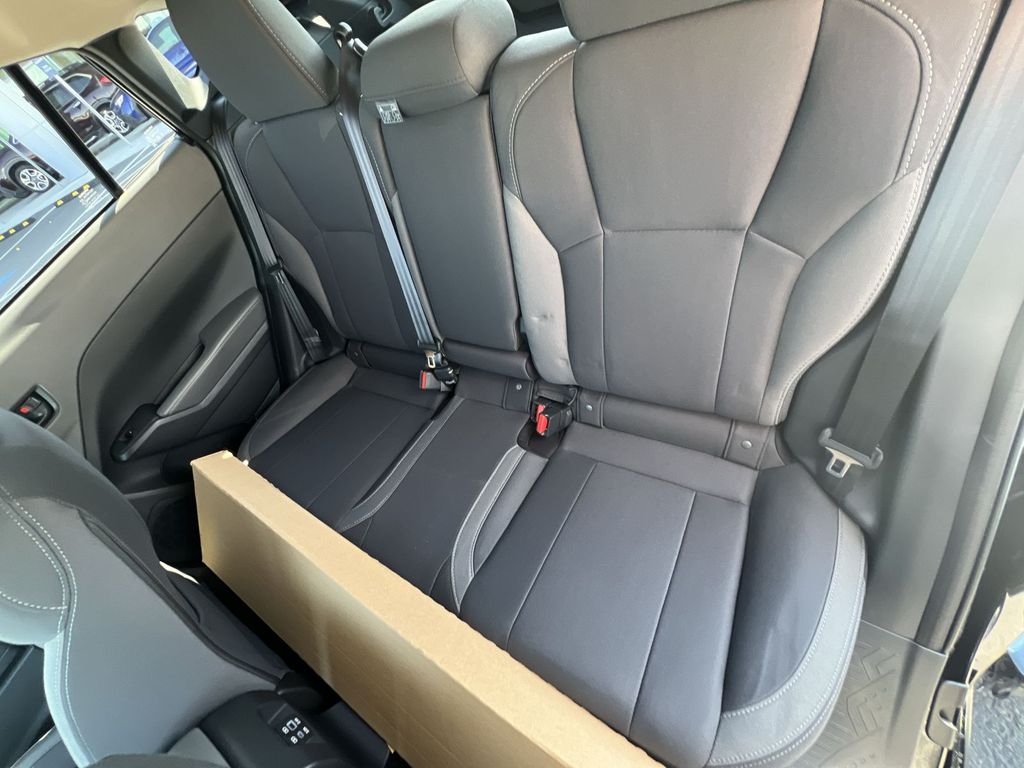 2025 Subaru Crosstrek Premium photo 21