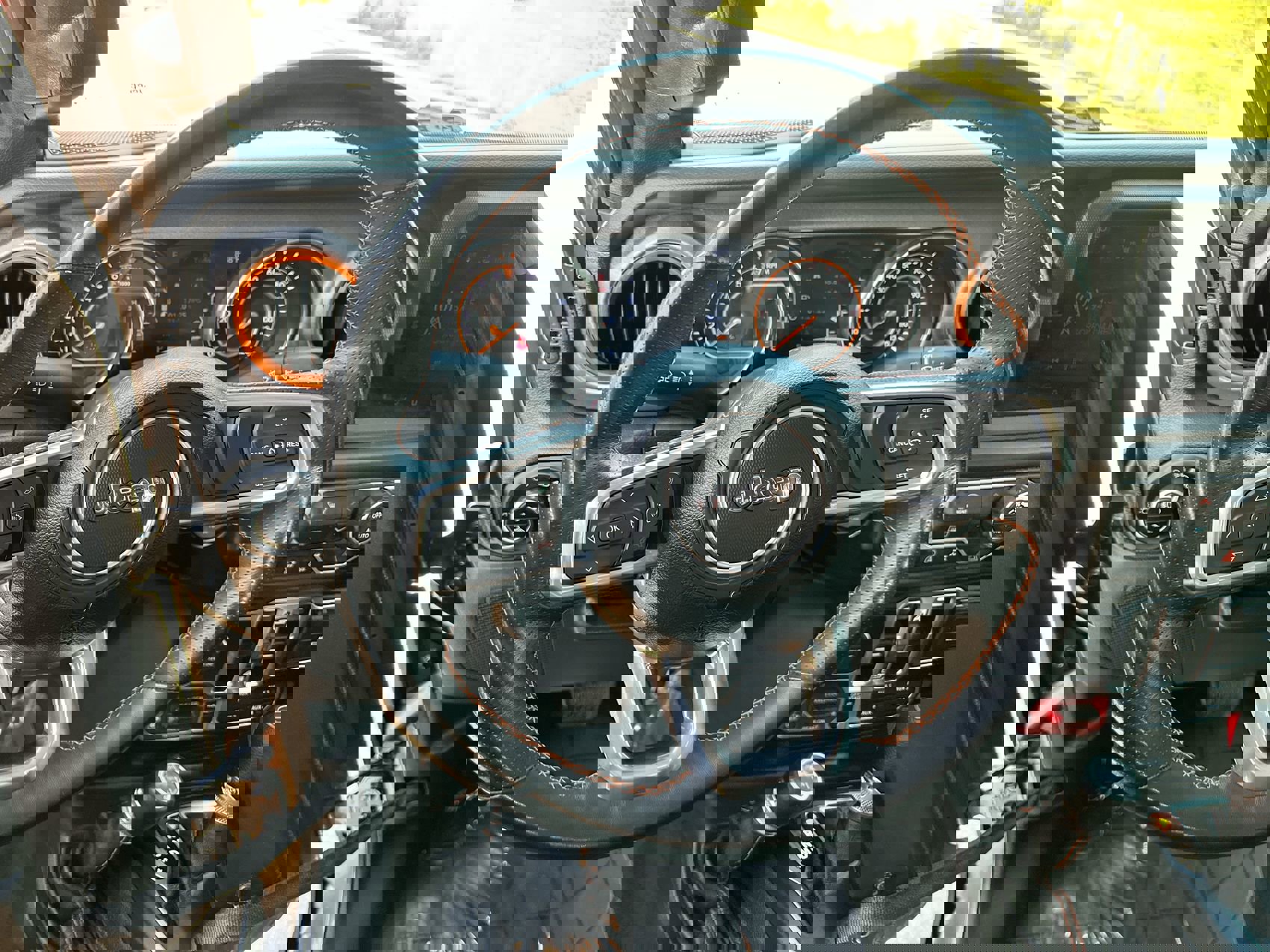 2023 Jeep Gladiator Mojave photo 14