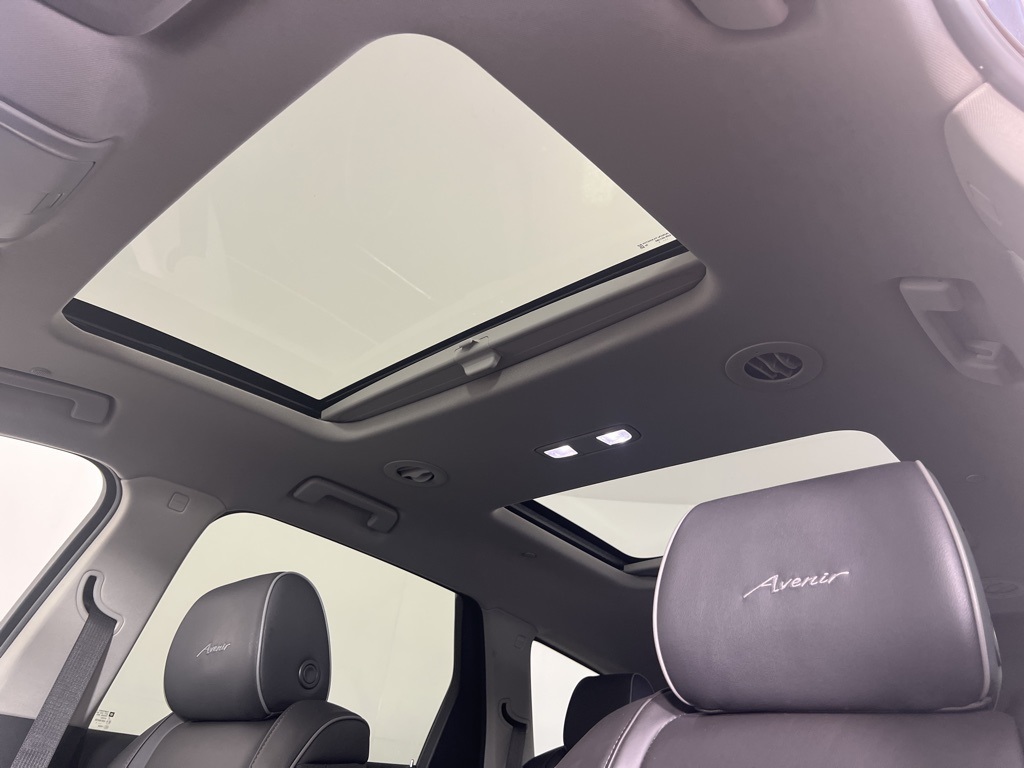 2021 Buick Enclave Avenir photo 19
