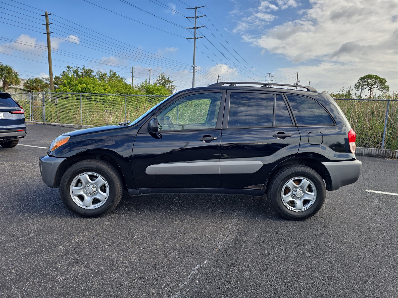 2002 Toyota RAV4 Base photo 5