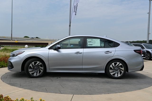 2025 Subaru Legacy Limited photo 5
