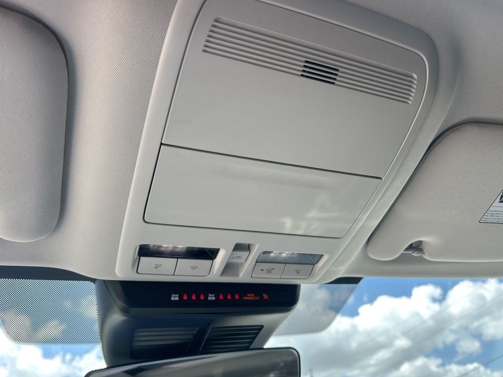 2024 Mazda CX-90 Preferred photo 42