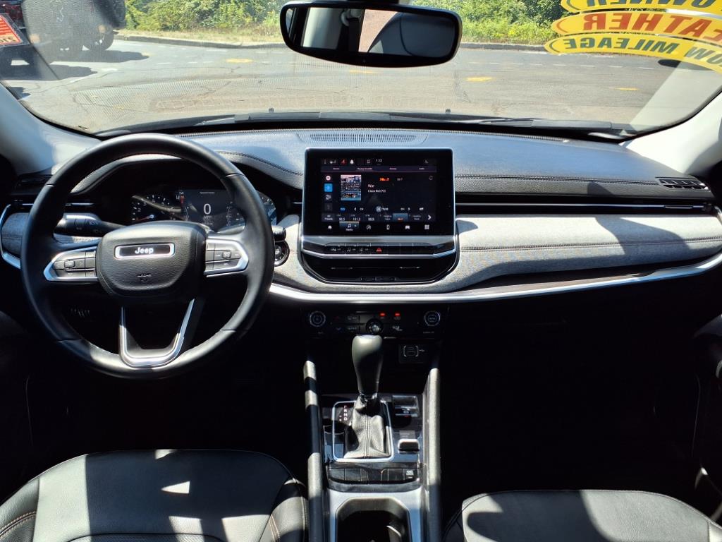 2022 Jeep Compass Latitude Lux Altitude photo 13