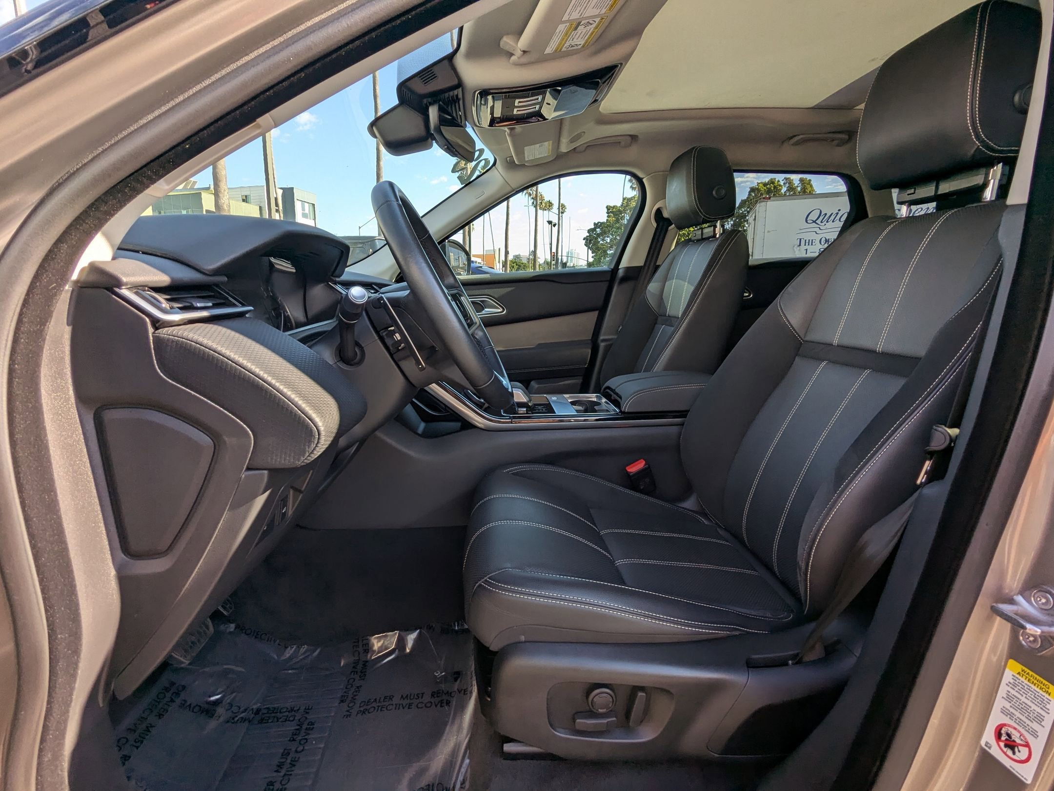2023 Land Rover Range Rover Velar S photo 15