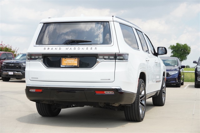 2023 Jeep Grand Wagoneer III photo 8