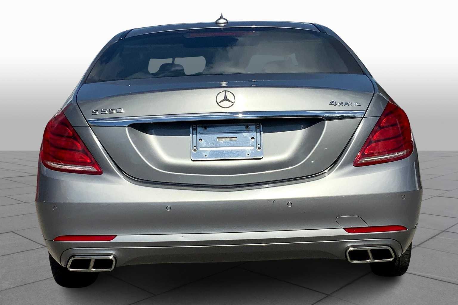 2015 Mercedes Benz S 550 4MATIC photo 4