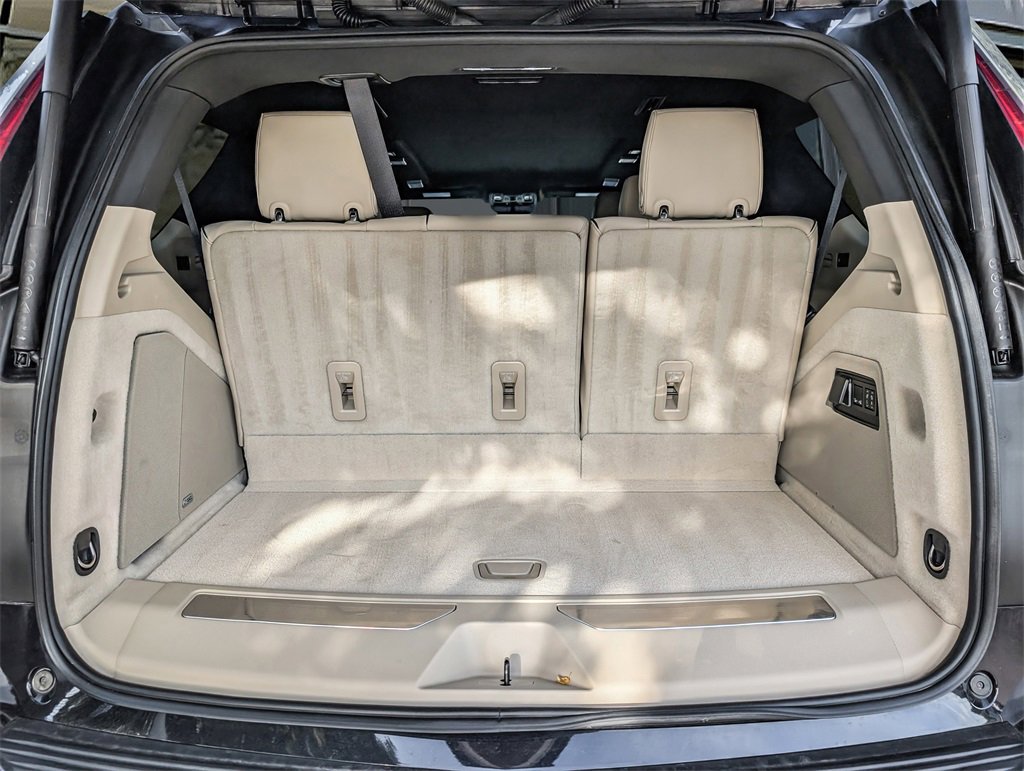 2023 Cadillac Escalade Premium Luxury photo 20