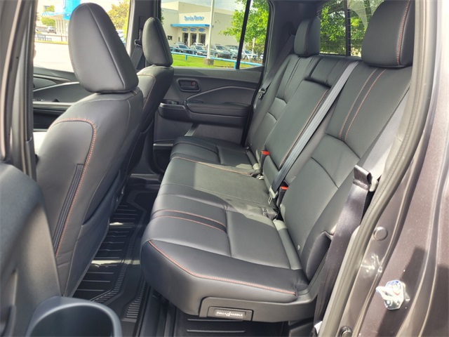 2025 Honda Ridgeline TrailSport photo 5