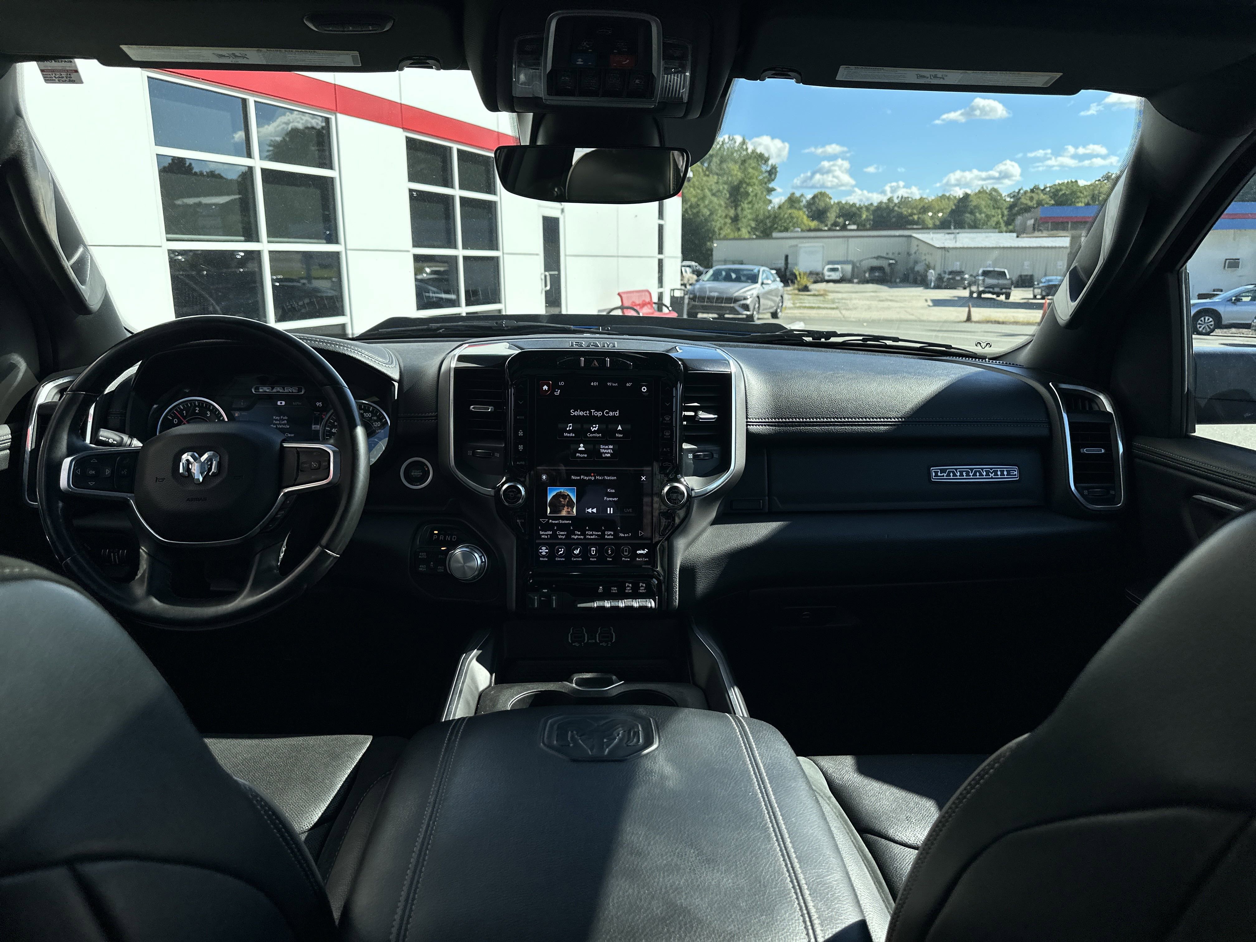 2021 Ram 1500 Laramie photo 4