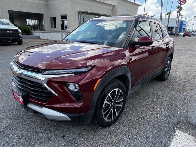 2024 Chevrolet Trailblazer LT photo 3