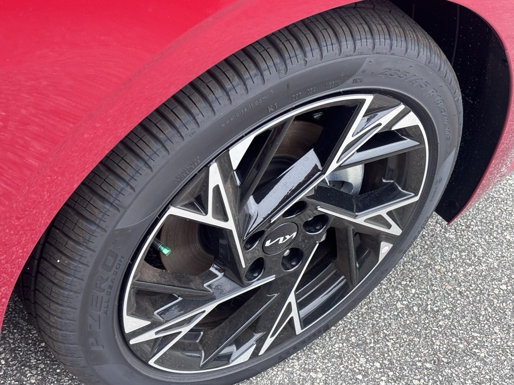 2025 Kia K5 GT-Line photo 29