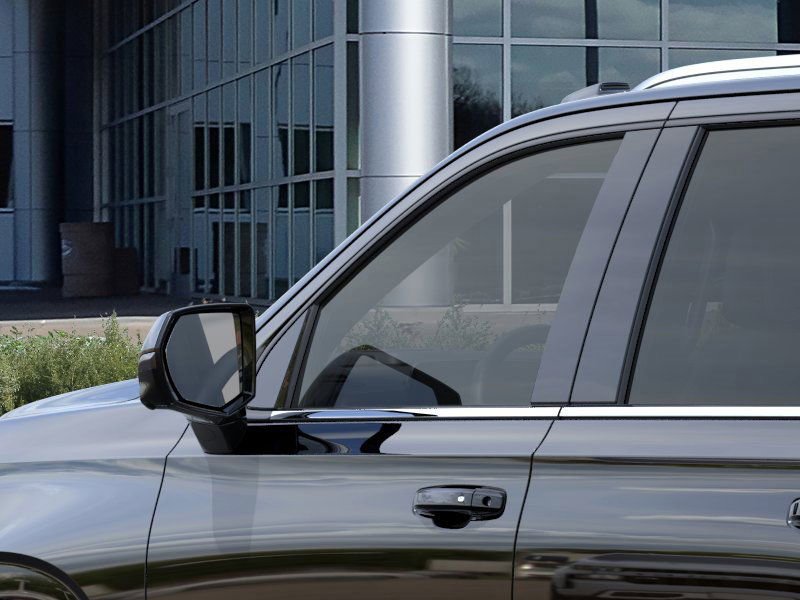 2026 Chevrolet Suburban LT photo 12
