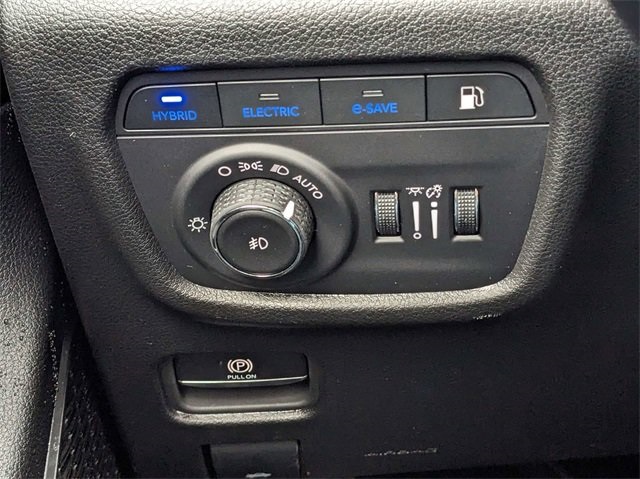 2024 Jeep Cherokee Limited 4xe photo 29