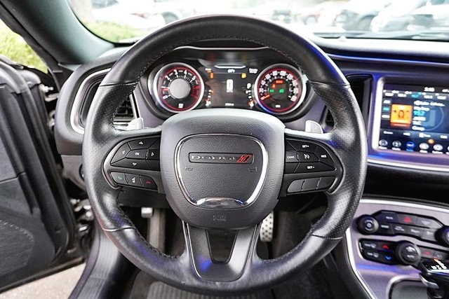 Used 2017 Gray Dodge 392 Hemi Scat Pack Shaker image 20