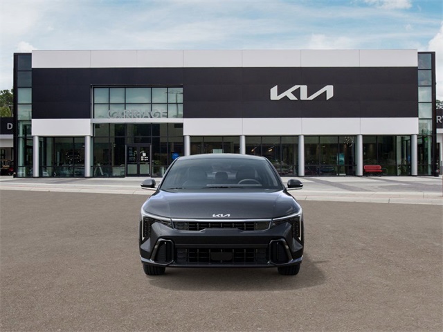2025 Kia K4 GT-Line Turbo photo 2