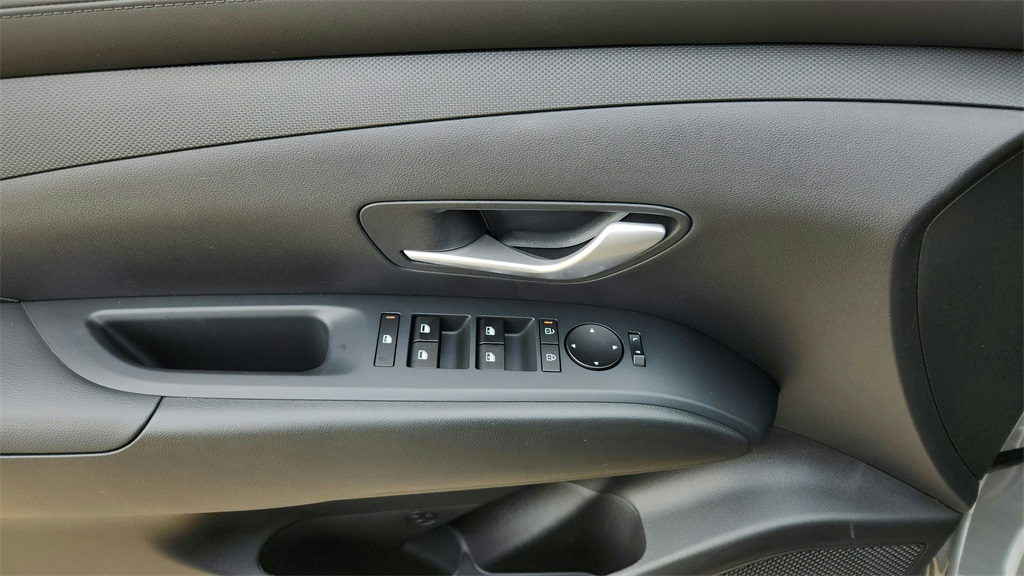 2025 Hyundai Santa Cruz SEL photo 28