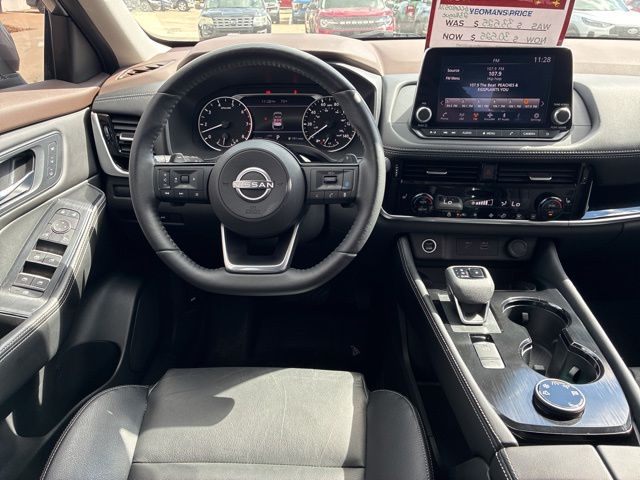 2023 Nissan Rogue SL photo 20