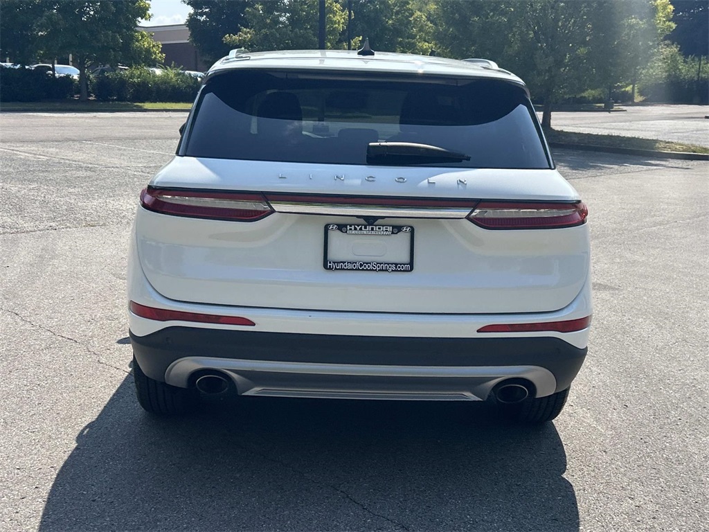 2022 Lincoln Corsair Standard photo 6