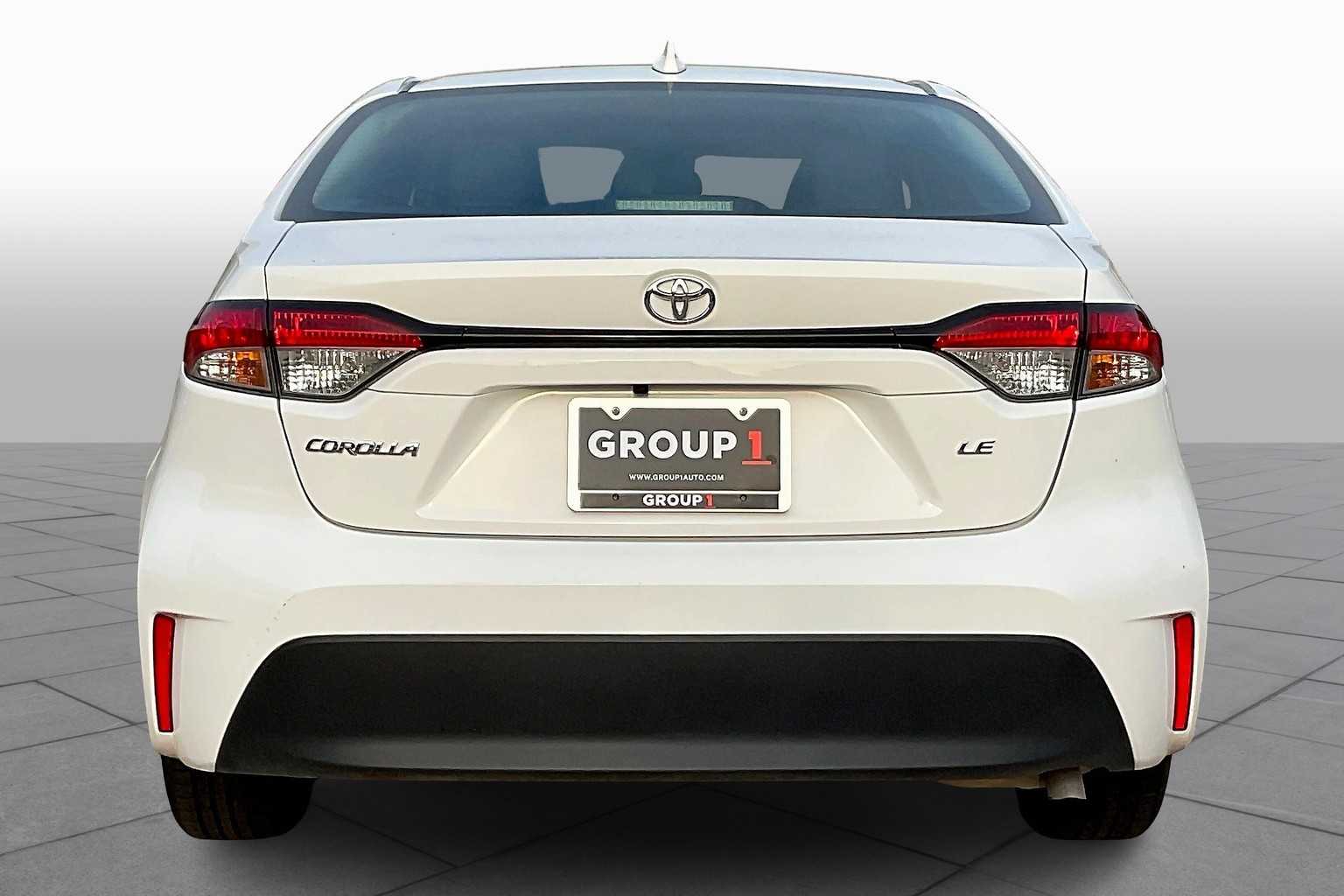 2024 Toyota Corolla LE photo 4