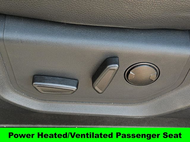 2022 Ford F-250 Lariat photo 26