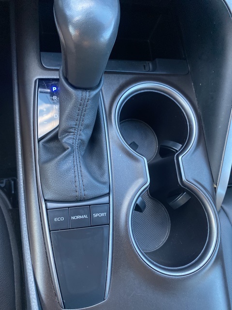 2024 Toyota Camry SE photo 22
