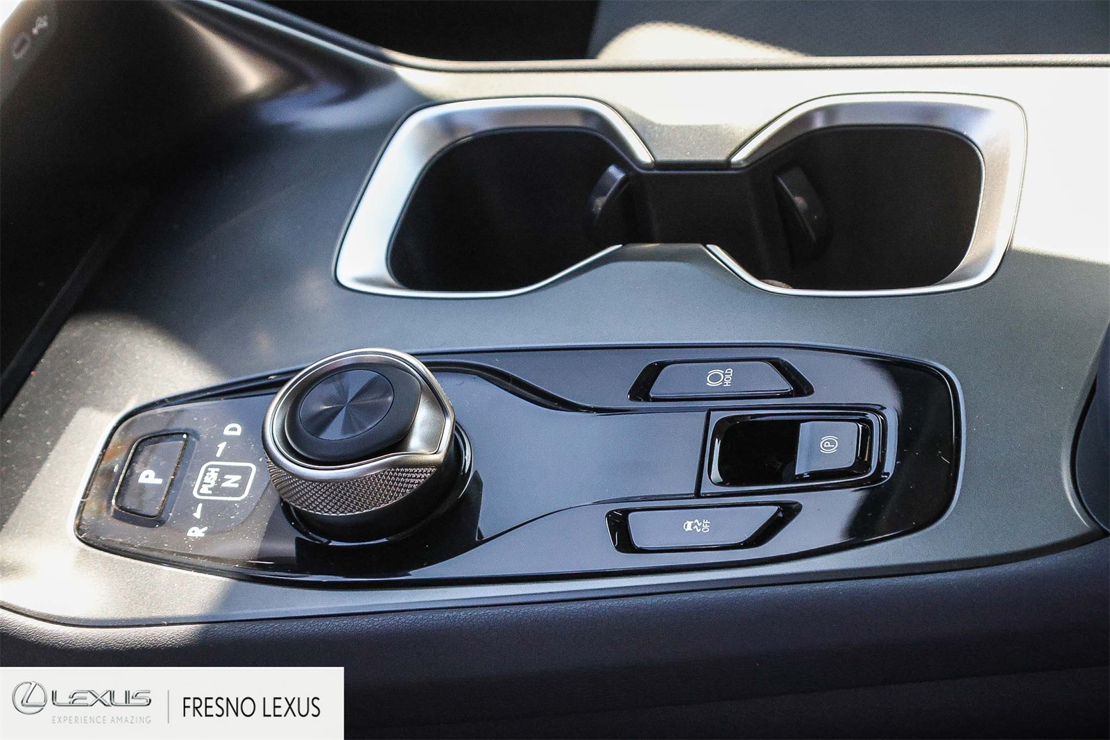 2025 Lexus RZ 450e photo 19