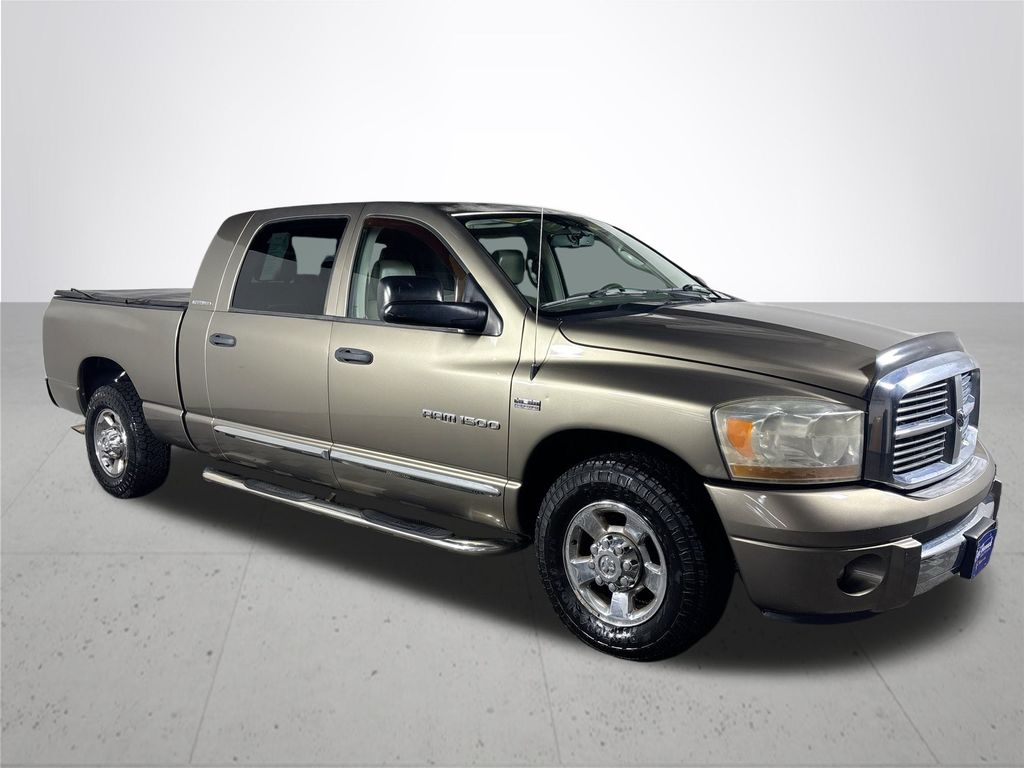 2006 Dodge Ram Laramie photo 4
