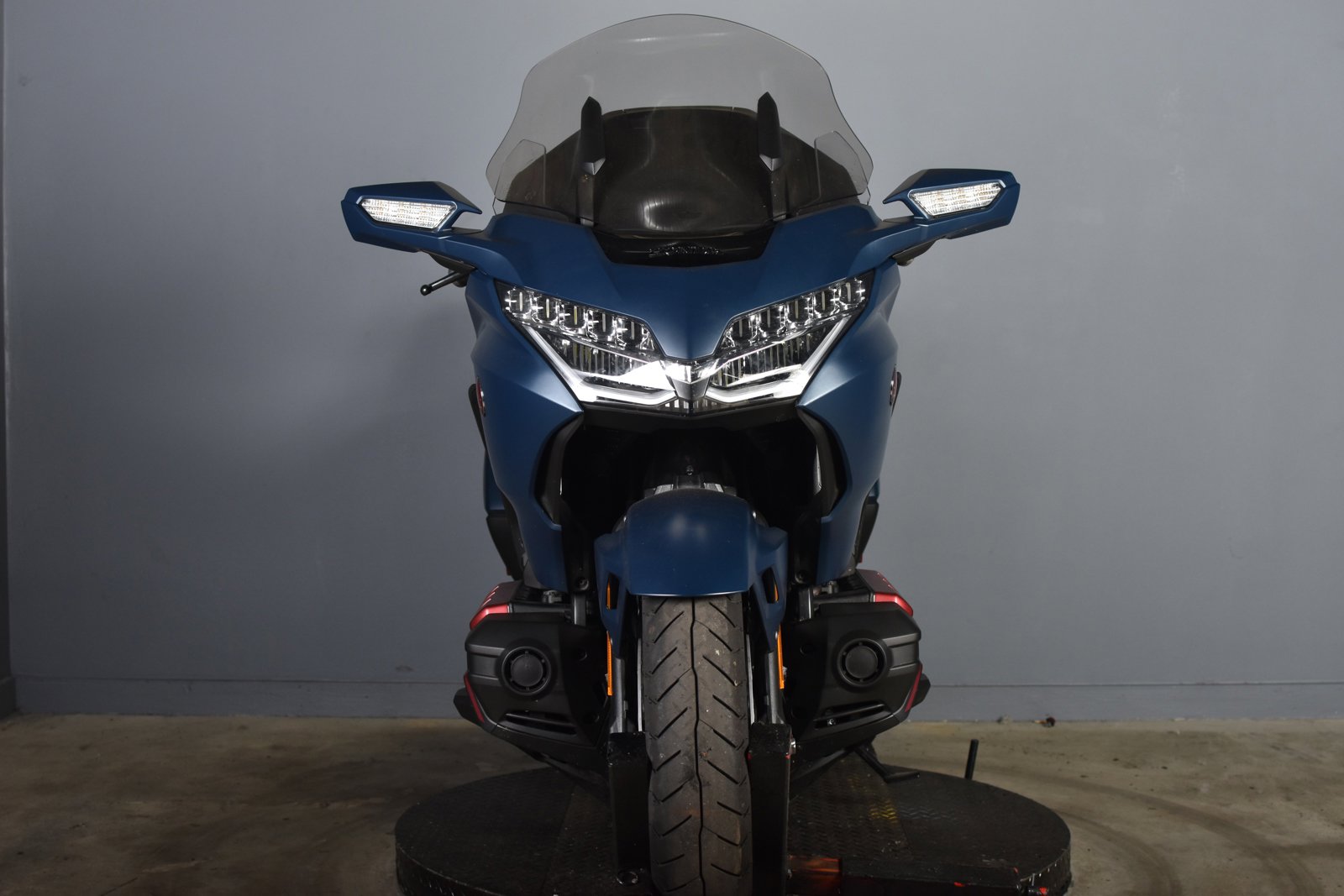 Pre-Owned 2022 Honda GOLDWING CRUISER in #M400132