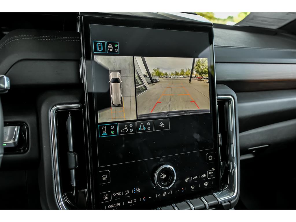 2025 Gmc Yukon XL Denali photo 18