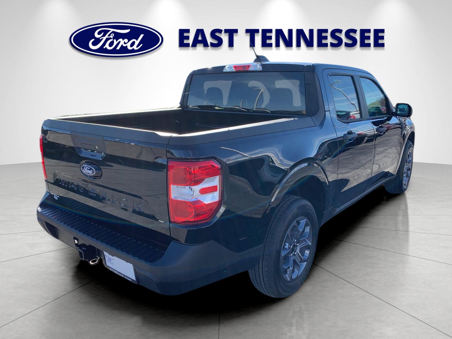 2025 Ford Maverick XLT photo 2