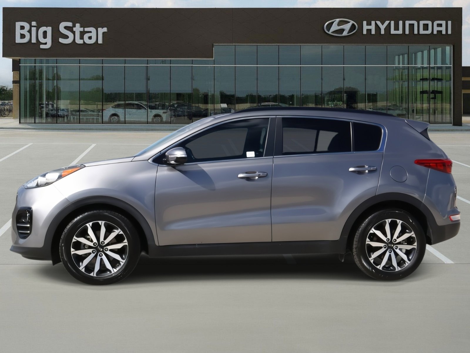 Used 2018 Kia Sportage EX with VIN KNDPN3AC7J7386189 for sale in Friendswood, TX