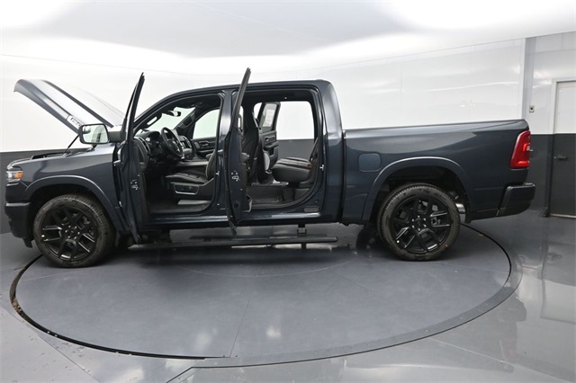 2026 Ram 1500 Laramie photo 28