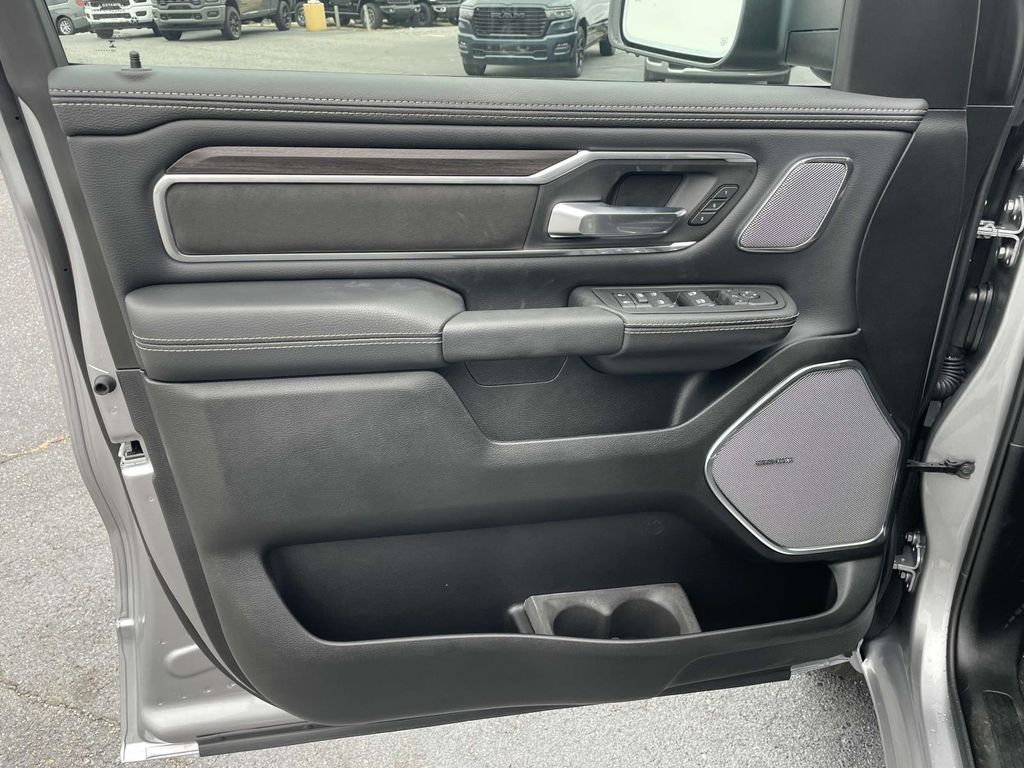 2026 Ram 1500 Laramie photo 22