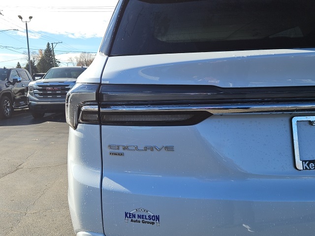 2026 Buick Enclave Avenir photo 4