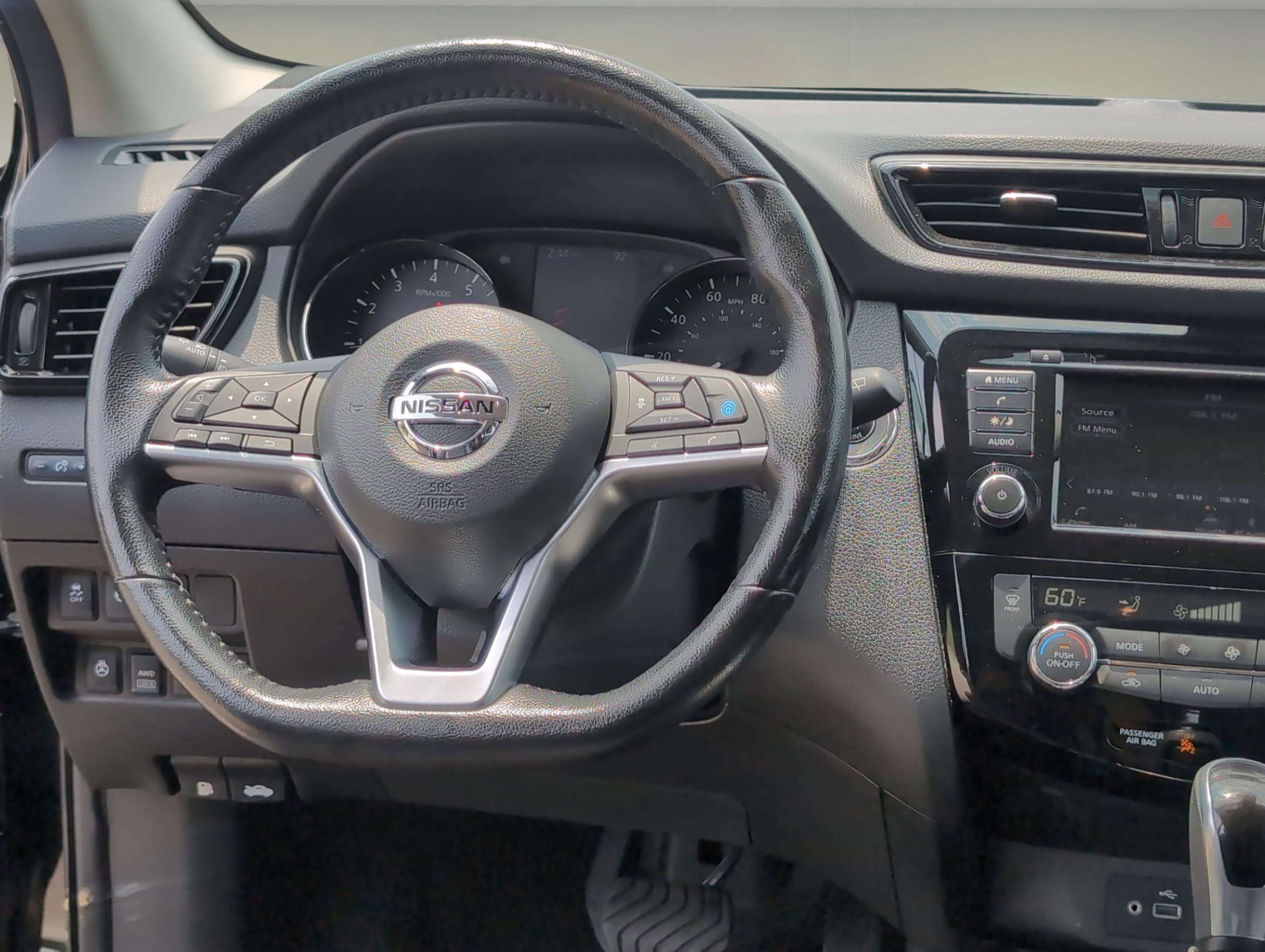 2022 Nissan Rogue Sport SV photo 12