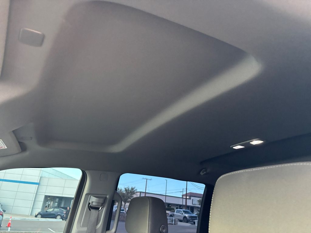2023 Chevrolet Silverado 2500HD LT photo 21